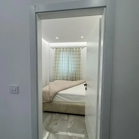 Apartment Brahimi *